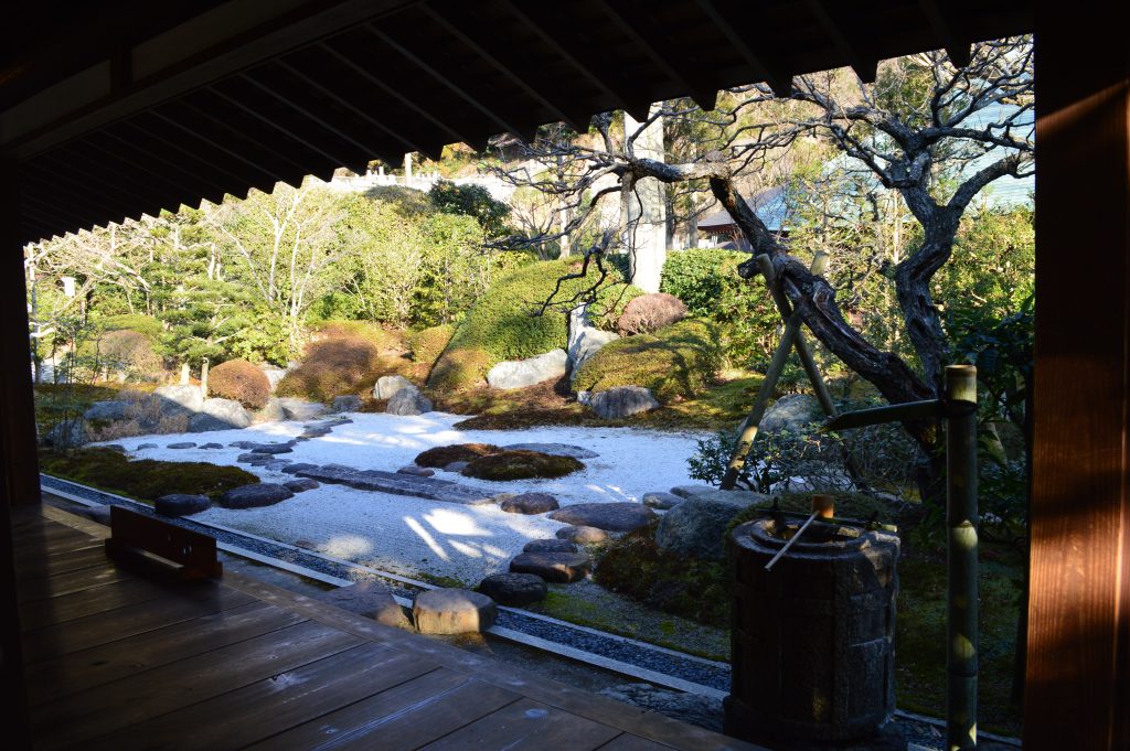 喜泉庵の枯山水